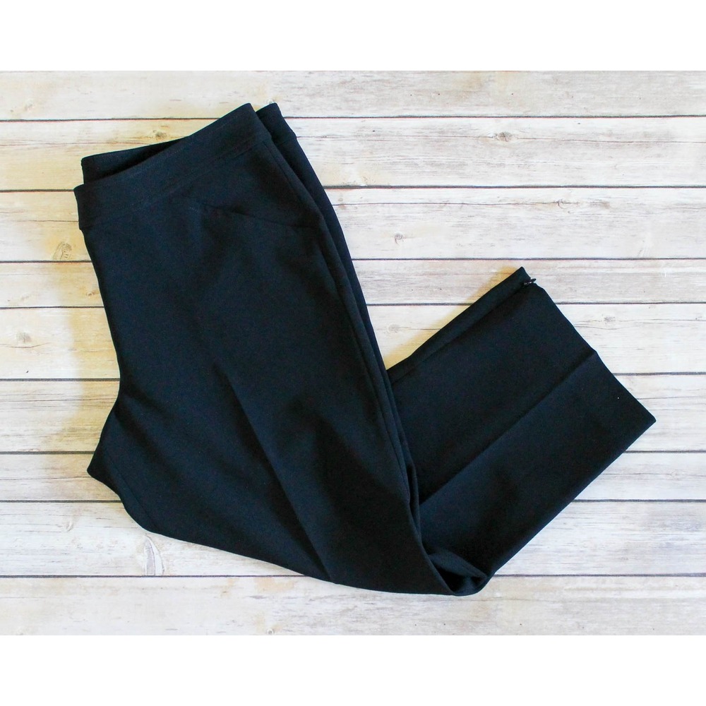 St John Cropped Pants Size 12 Black Tailored Wide Leg Zip Hem Pockets Classic